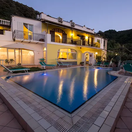 Ape Regina Szálloda Casamicciola Terme