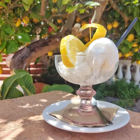 Ape Regina Szálloda Casamicciola Terme