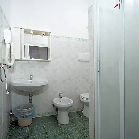 Hotel Ape Regina 3*