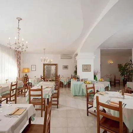 Hotel Ape Regina